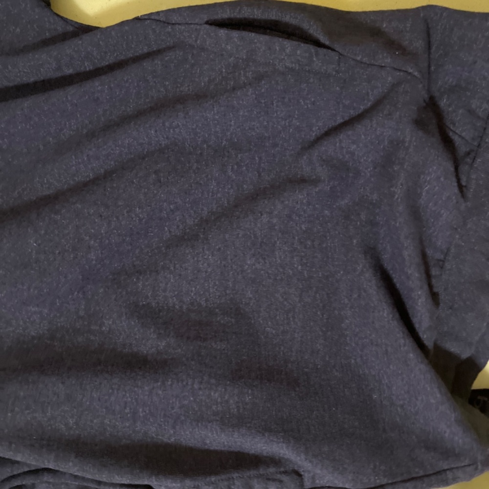 Sweatshirt - Picture 3 of 3